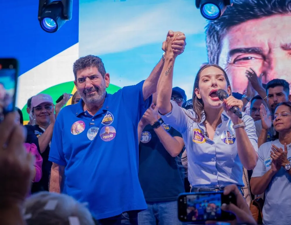 Dr. João e Janaina assumem compromisso por curso público de Medicina em Tangará da Serra