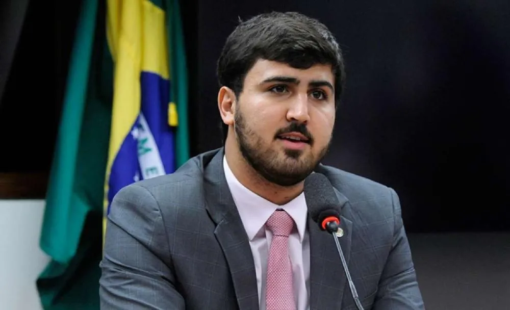 Deputado Emanuelzinho exalta importância das universidades e reafirma parceria com a UFMT
