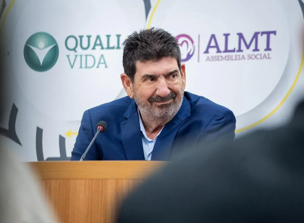 Dr. João combate preconceito e dá apoio emocional a mulheres com infertilidade que sonham em ser mães