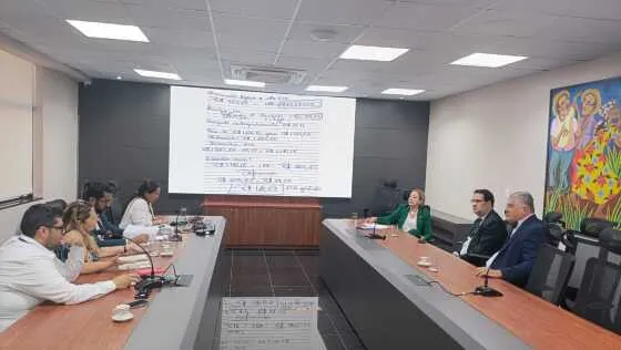 Aumento do auxílio-alimentação evitou revolta de servidores contra “deuses” e “semideuses” do TJMT Diante do clima de atrito constante, o TJMT cedeu aos servidores incomodados