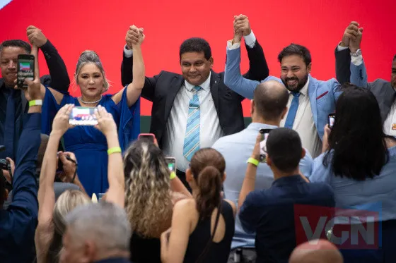 Vereadores conseguem decisão para nomear cargos, mas aliados de Wanderley revogam lei de Pedrinho