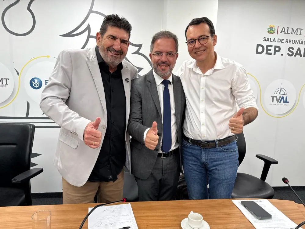 Dr. João conclui mandato à frente da Comissão de Saúde com avanços na hemodiálise e TFD