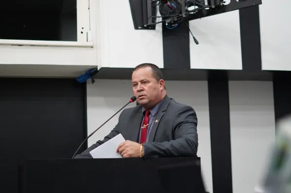 Projeto de Vidal que dispõe sobre a obrigatoriedade de terapeutas integrativos nas UBS é enviado ao Executivo Municipal