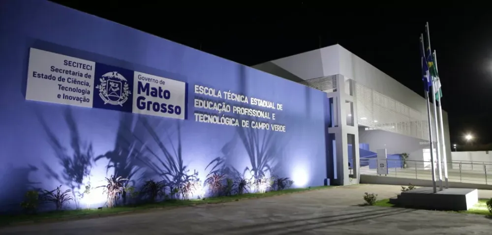 Escola Técnica abre processo seletivo para três cursos profissionalizantes
