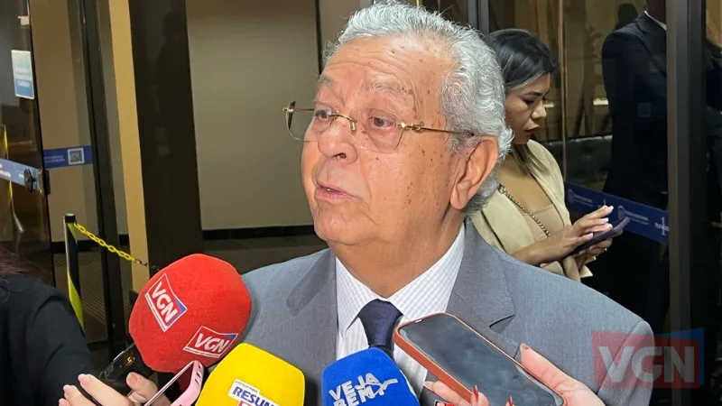 Jayme Campos defende cautela após Bolsonaro se tornar réu no STF Senador pede cautela e destaca importância do contraditório e da ampla defesa após ex-presidente se tornar réu.