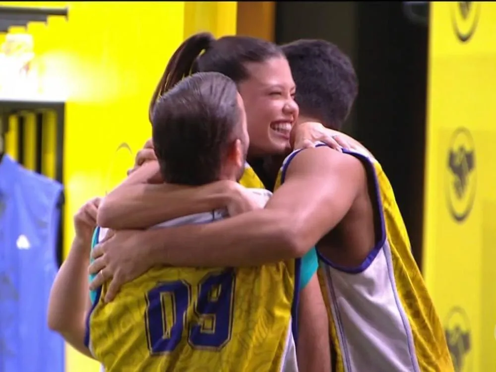 Nova liderança agitou madrugada no BBB25. Confira! Maike e Delma terão que chegar a um consenso na hora de votar