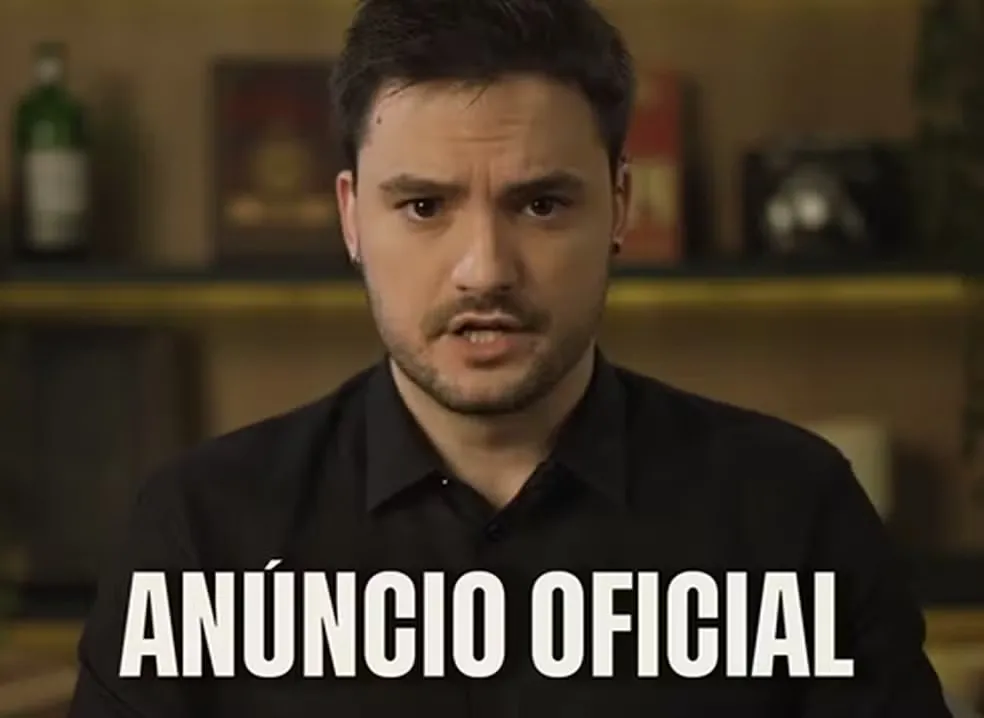 Felipe Neto se lan&ccedil;a pr&eacute;-candidato &agrave; Presid&ecirc;ncia, e f&atilde;s perguntam se an&uacute;ncio &eacute; real