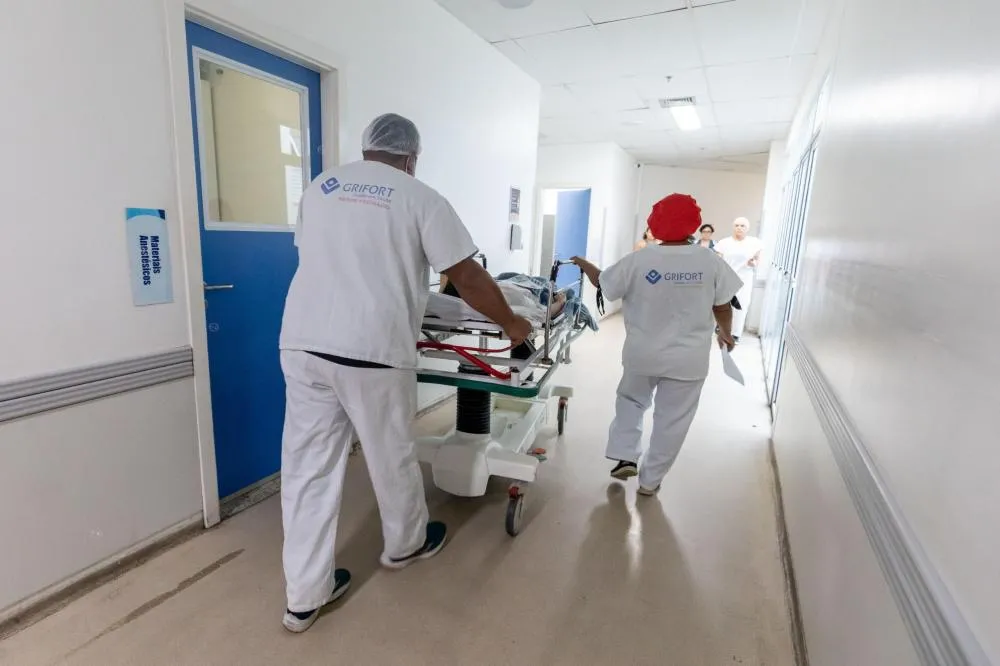 ESPERANÇA QUE RENASCE Com apoio do Dr. João, mutirão de cirurgias transforma a vida de pacientes vítimas de queimaduras em Cuiabá