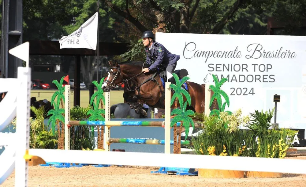 Atletas de Mato Grosso Compõem Equipe de Hipismo e Participam do Campeonato Brasileiro de Sênior e Amador em São Paulo