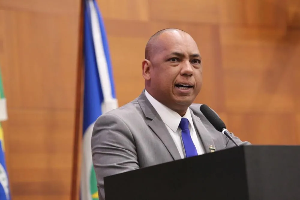 Juca do Guaraná apresenta projeto que amplia acesso ao tratamento de fertilidade em Mato Grosso