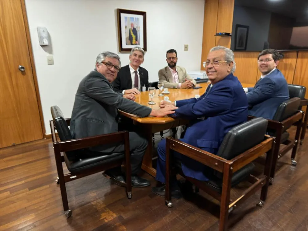 MEC AUTORIZA PEDIDO DE JAYME CAMPOS PARA CURSO DE MEDICINA NO VALE DO ARAGUAIA
