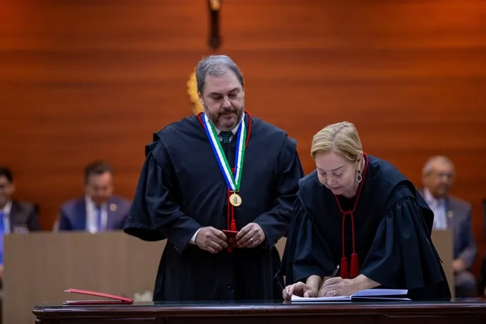 Wesley Sanchez Lacerda toma posse como desembargador do Tribunal de Justiça de Mato Grosso