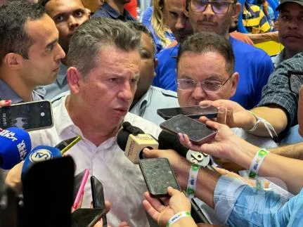 Mauro diz que Botelho não precisa 'prometer mundos e fundos'