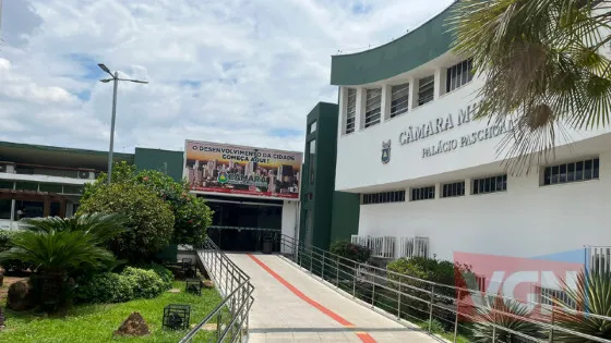 Câmara de Cuiabá corta despesas em contratos de veículos e telefonia Redução em gastos com frota e telefonia garante economia e mais eficiência nos serviços da Câmara