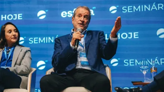 Valdemar fecha com Fagundes e admite crise com MDB: “Janaina está bem na pesquisa para senadora” Valdemar também citou que a preferência do ex-presidente Jair Bolsonaro (PL) já está definida