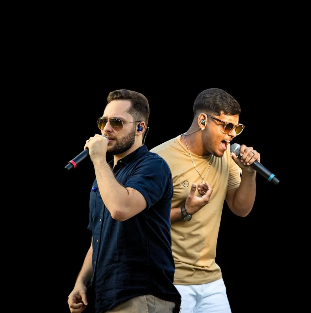 Conrado, de Cantor Solo a Dupla de Sucesso