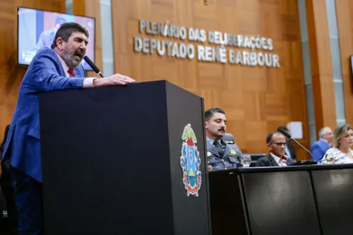 Sessão especial entrega de Comendas, Títulos de Cidadão Mato-Grossense e Moções de Aplausos