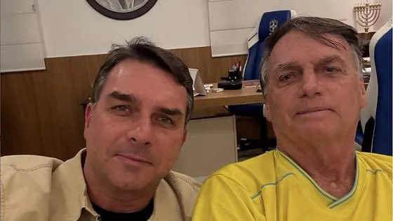 “Derrotar Lula é salvar meu pai da prisão”, afirma Flávio Bolsonaro
