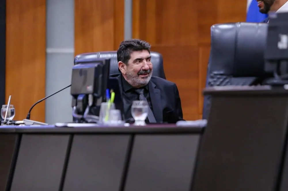 Lei garante prioridade no atendimento odontológico para pessoas com deficiência, pacientes com hanseníase, câncer e TEA