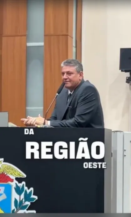 Eu fiz questão de me posicionar sobre uma realidade que enfrento diariamente como parlamentar. Não se trata de privilégio; trata-se de respeito com a nossa população.