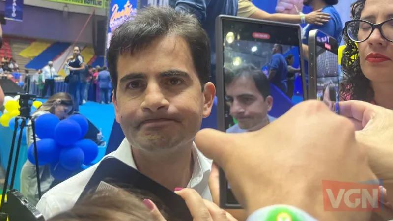 Mauro Mendes exonera Fábio Garcia da Casa Civil Exoneração ocorre para que o secretário-chefe da Casa Civil apresente emendas no Congresso