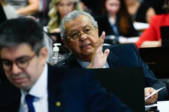 Jayme Campos critica ANEEL e lamenta que MT tenha “a energia mais cara do Brasil” Senador mato-grossense apelou para a necessidade de se rever o sistema todo” que compõe a cadeia de produção e distribuição de energia