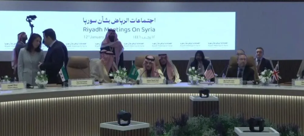 Arábia Saudita pede fim das sanções internacionais contra a Síria
